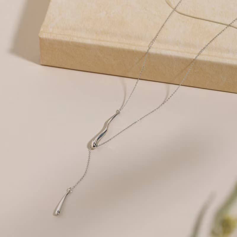 pendulum-drip necklace SV ニッケルフリー スムースラリエットネックレス 長さが自由に変えられるロングネックレス　シルバー　ロジウム
