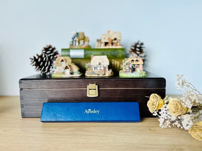 英國名窯Aynsley花卉起司抹刀 Wild Tudor系列