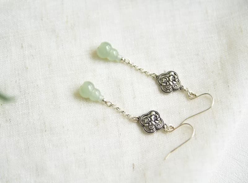 【醉】天然和田玉青海料晴水葫蘆925純銀長款耳墜