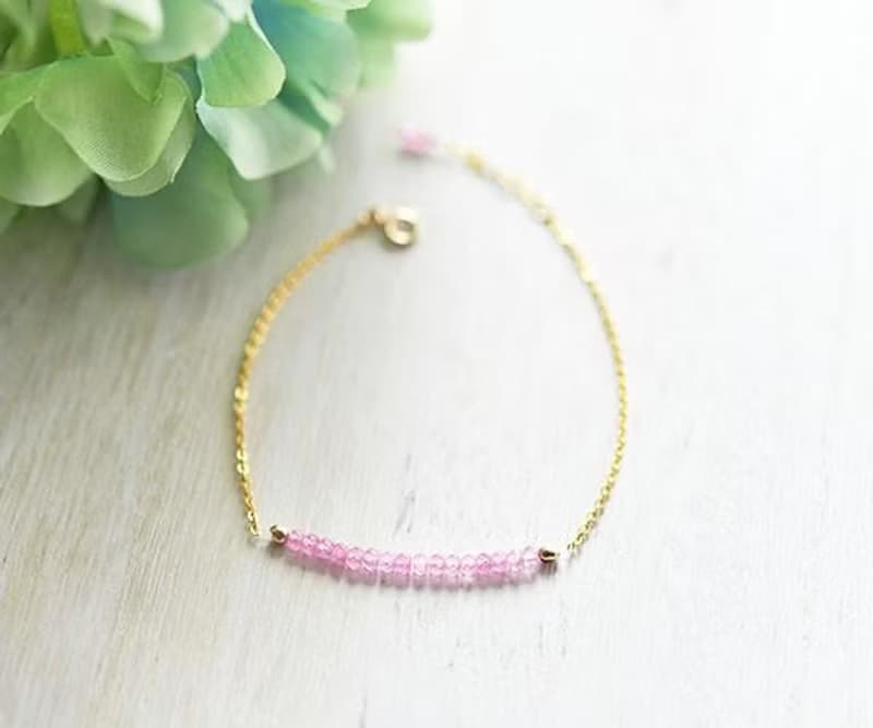 カリスマ性、勝利運、金運などを高める ピンクサファイアのブレスレット 9月誕生石  14KGFバージョン