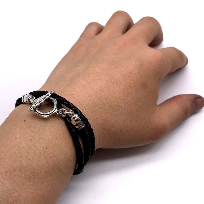 メンズ レザーブレスレット 黒/シルバー925 牛革/シルバーアクセサリー 日本製/送料無料/男性へのプレゼント/RE17