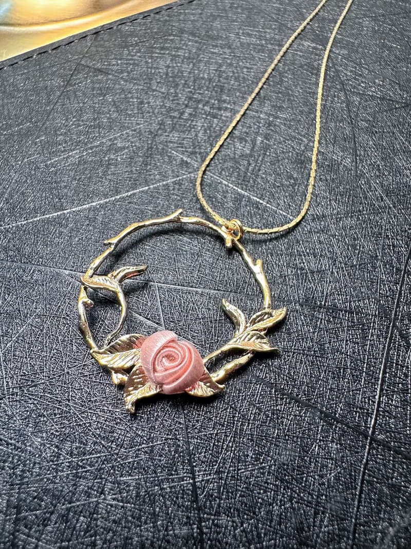 Re-Re蠶絲金工【情人節】星耀系列 香檳金小花園項鍊 星耀粉