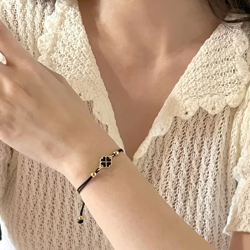 Lucky Four Leaf Clover Knot Bracelet (2Colors)