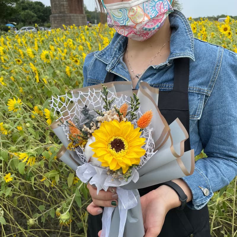向陽祝福 棉棉太陽向日葵香皂花束