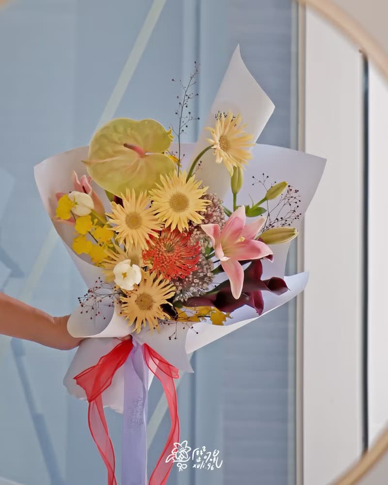 Surprise Me 鮮花花束 可討論色系