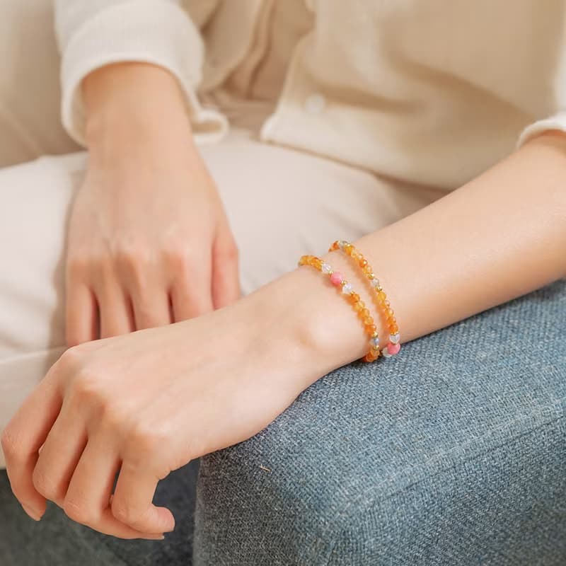 紅紋石-橘紅瑪瑙-月光石│黃銅 雙圈 扣環式 手鍊