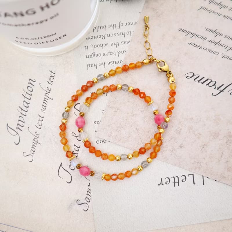 紅紋石-橘紅瑪瑙-月光石│黃銅 雙圈 扣環式 手鍊