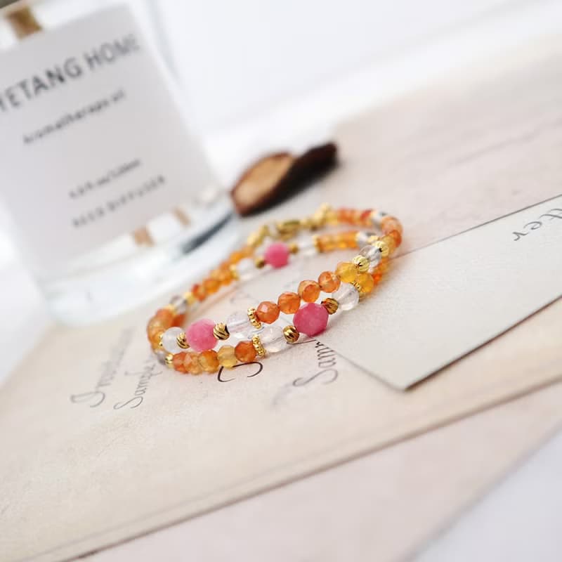 紅紋石-橘紅瑪瑙-月光石│黃銅 雙圈 扣環式 手鍊