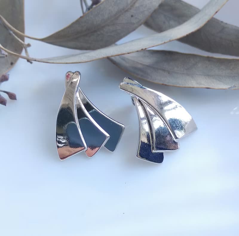 Vintage Jewelry 西洋古董飾品 銀色調 簡約 對稱小巧 針式耳環