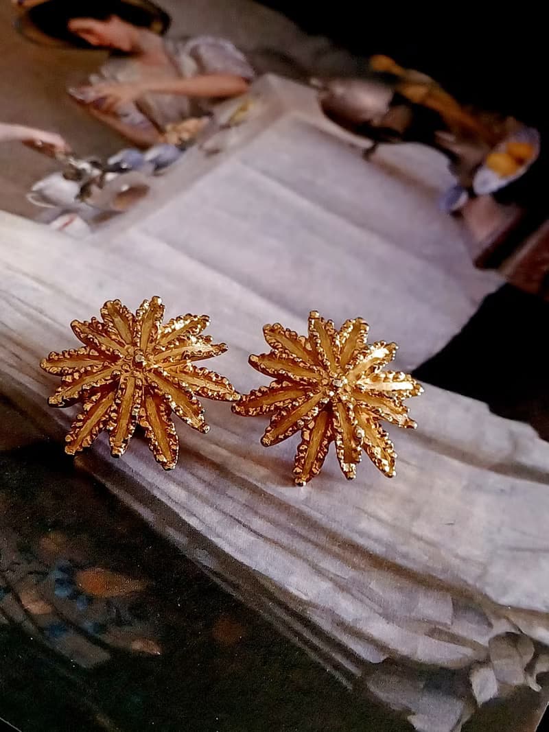 vintage jewelry  AVON 1960年代 Starburst Flower 夾式耳環