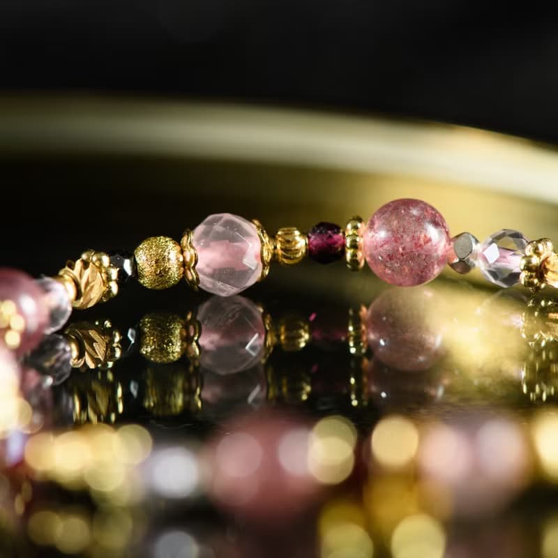 春去春會來 // C1549草莓晶粉晶紅石榴手鍊