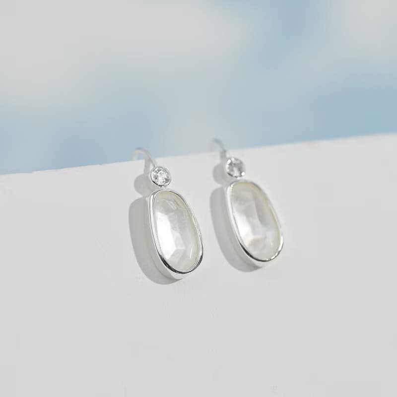 Oceano-霓彩單鑽珠貝耳環 輕珠寶工藝/璀璨鋯石/霓彩貝殼