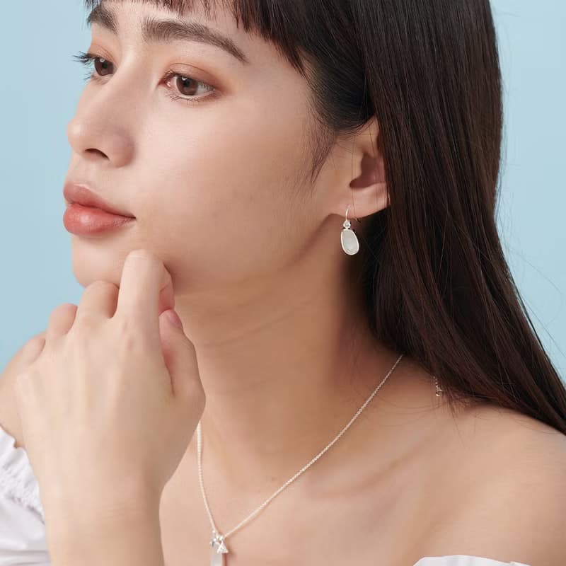 Oceano-霓彩單鑽珠貝耳環 輕珠寶工藝/璀璨鋯石/霓彩貝殼