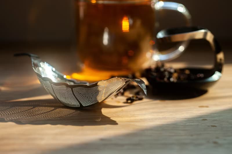 01LIV不銹鋼濾茶器 Komorebi 樹葉造型多用途濾網銀色原創茶濾