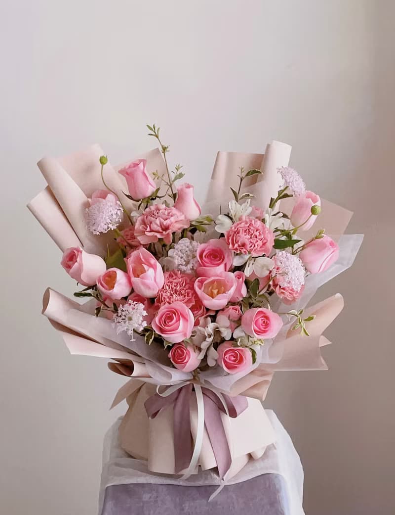 【鮮花】粉色康乃馨玫瑰鬱金香鮮花花束