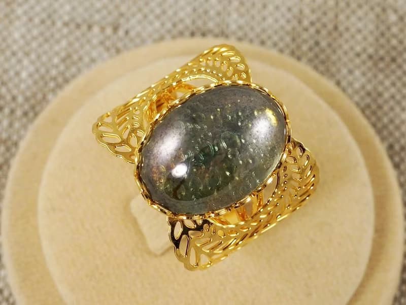 Green Glass Ring Large Golden Filigree Free Size Adjustable Ring Woman Jewelry