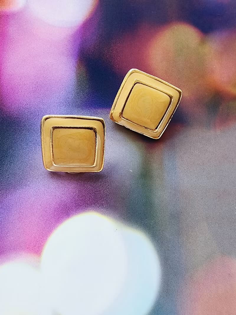 美國西洋古董飾品 / 普普風米白琺瑯金框夾式耳環/復古首飾
