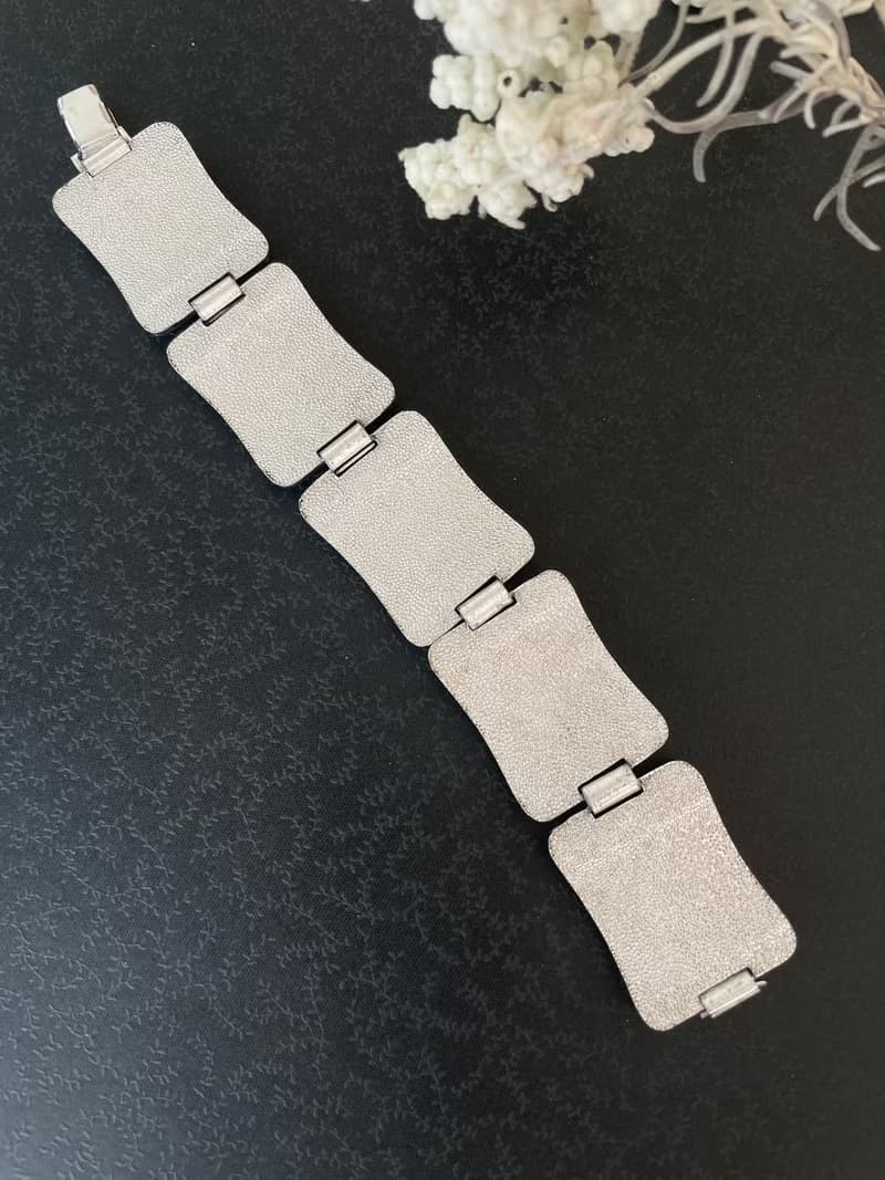 老又好古董珠寶 Vintage 銀色雕花方塊手鍊手鐲 BR1