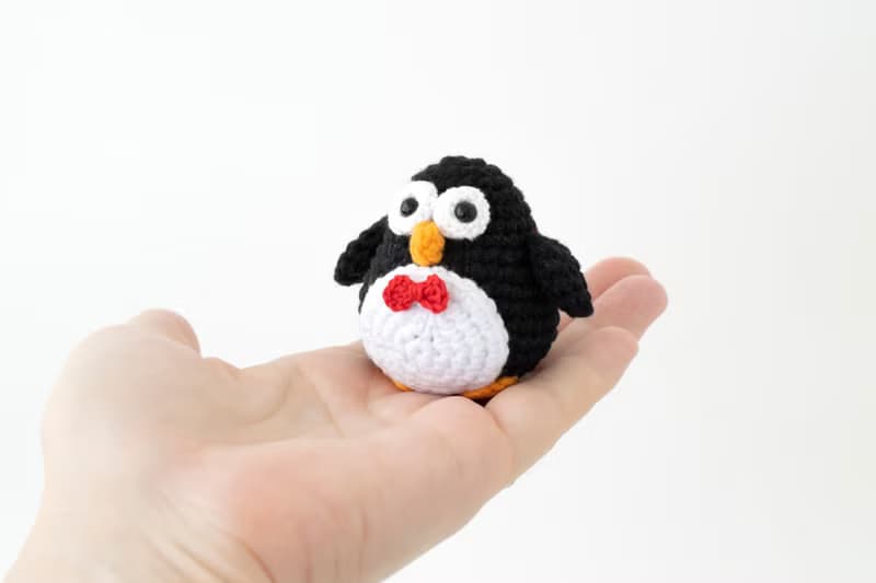 Stuffed penguin doll, Christmas gift, winter decor, crochet animals toy, 新年 礼物