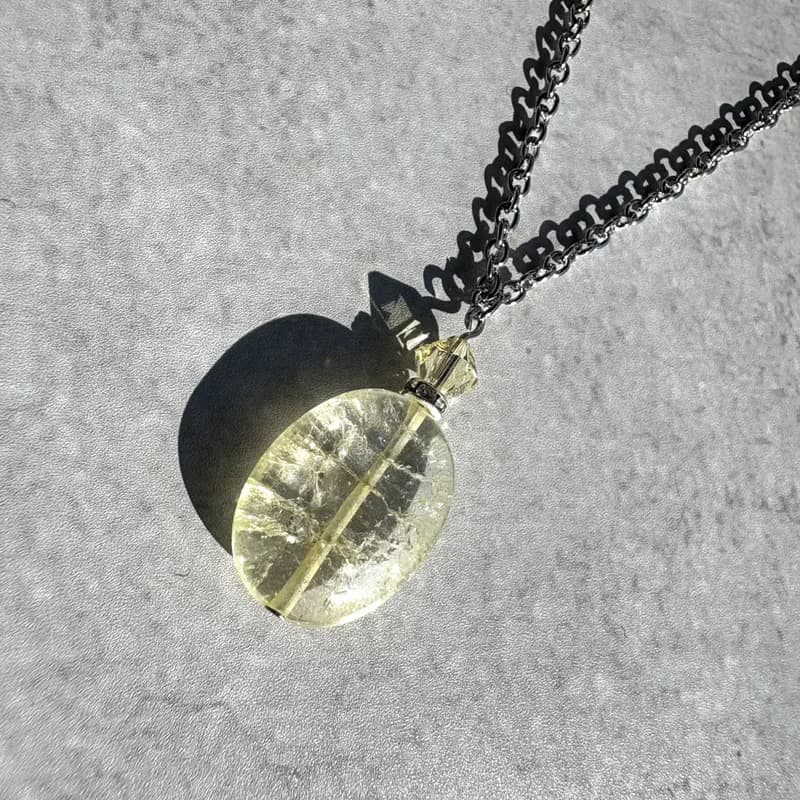 Crystal Crack Necklace Perfume Bottle Design Motif Swarovski Gemstone Simple