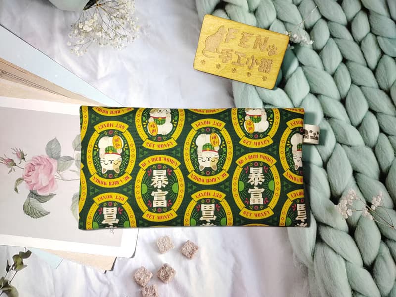 單層款布紅包袋-黃綠暴富招財貓-手作布紅包袋-萬用收納包-存摺包