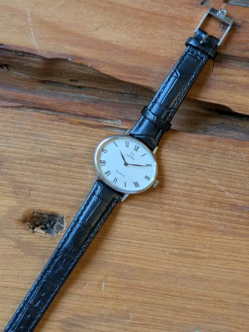 稀有大錶徑 羅馬字數字 omega 機械上鍊 古董錶