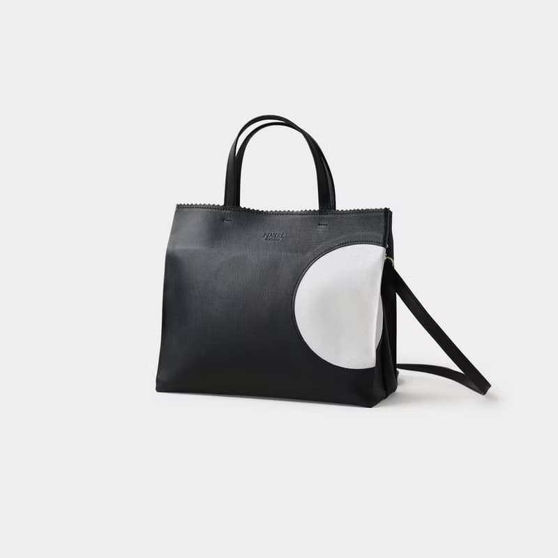 pathfinder tote (square) : black