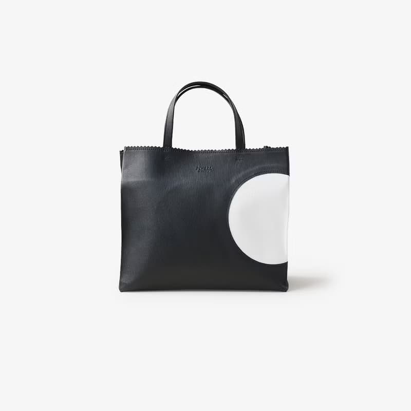 pathfinder tote (square) : black