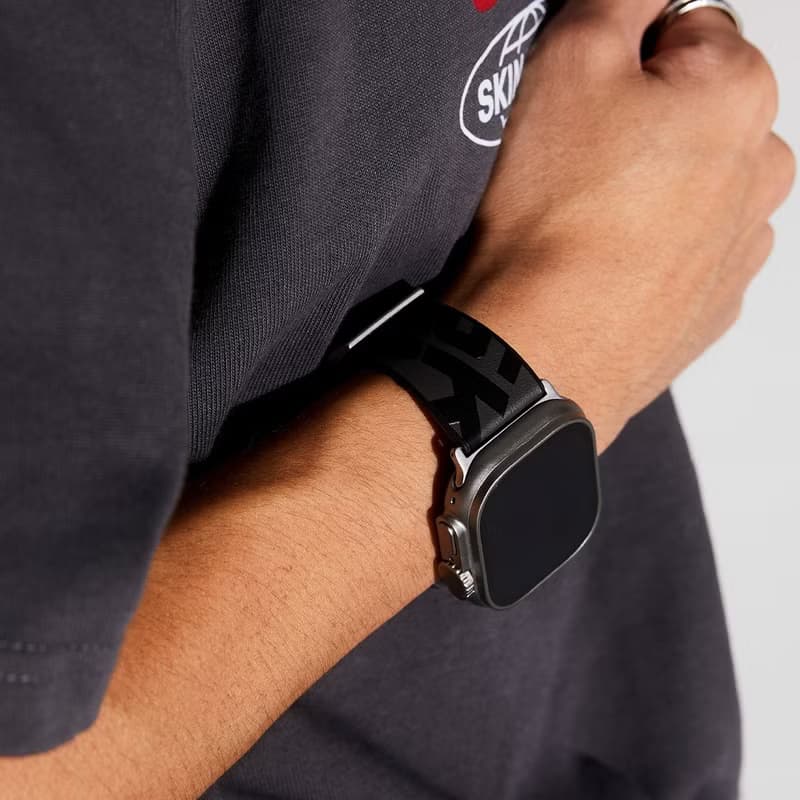 Apple Watch 42/44/45/49mm Spunk 潮風格防水錶帶(3色)