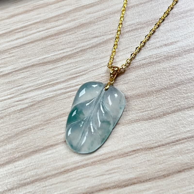 【母親節特惠】冰飄花翡翠葉子項鍊 18K金墜頭  天然緬甸翡翠A貨