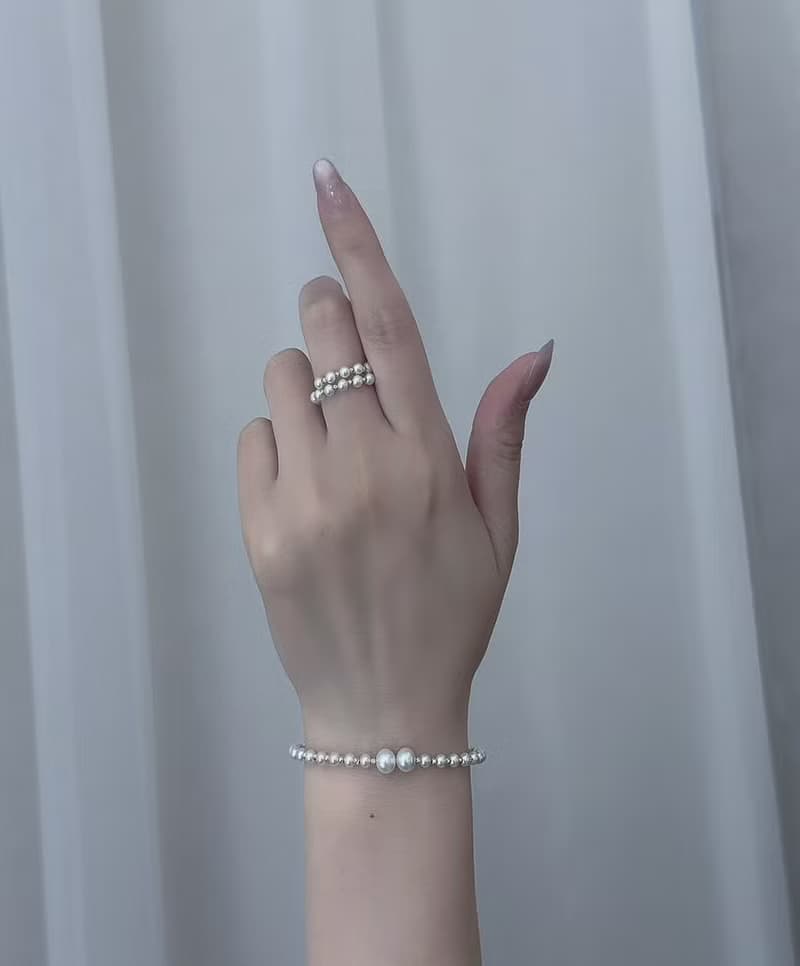 米拉之詩小米珠淡水珠彈性手環系列珍珠飾品18K金手鍊18K金手鐲