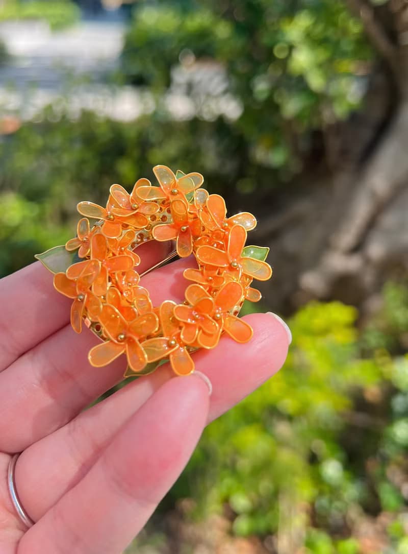繁花/ 金木犀 / 花環胸針 / 現貨 ‧ 母親節免費升級禮盒