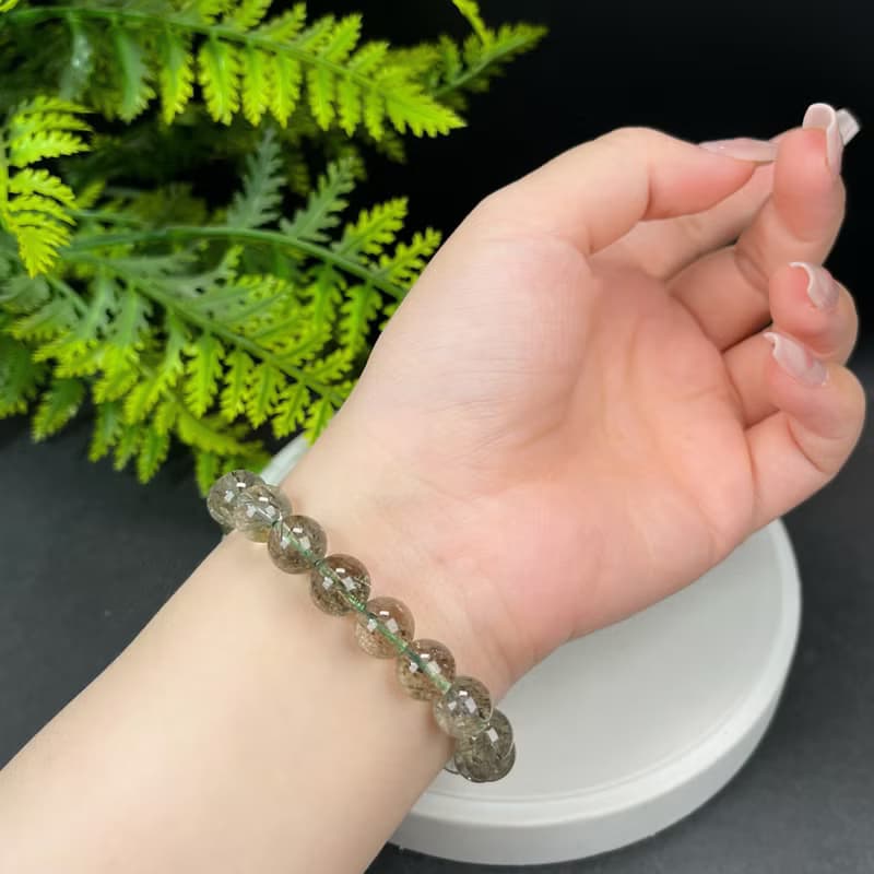 天然綠色碧璽髪晶手串10mm冰透綠色髪絲水晶女守護人體能量場辟邪