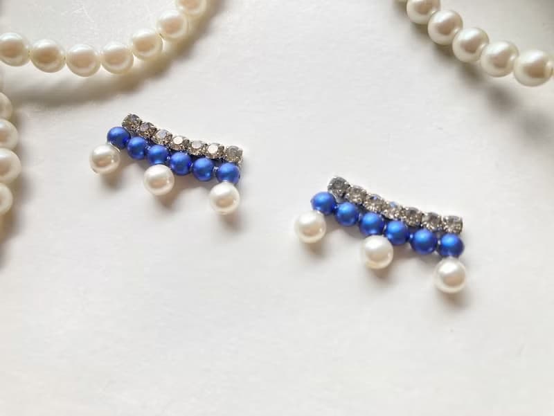 Blue Pearl dress【パール/イヤリング/ピアス /冬/シルバー/ストーン/ドット/クリスマス/プレゼント】