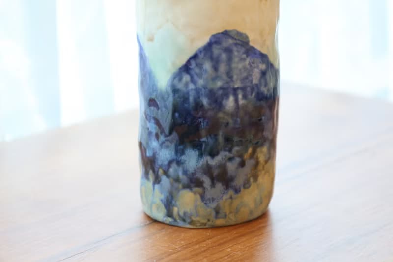 【聖誕節禮物】青綠山水墨色感瓷土手捏提把乾花器侘寂陶藝術層次