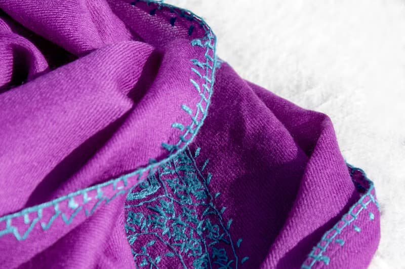 喀什米爾Cashmere 手織圍巾 編織圍巾 羊絨圍巾 純羊毛圍巾披巾 戒指絨披肩 保暖 暖暖 露營必備 登山-刺繡花朵
