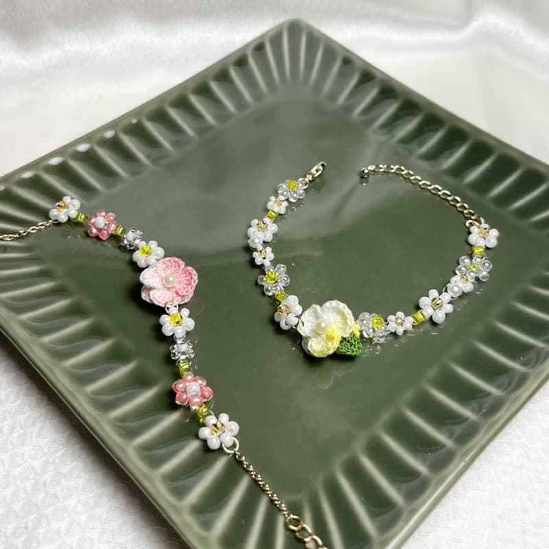 【 原創手作】微鉤小花手鍊 春日泡泡 鉤針 微鉤 畢業禮物 禮物