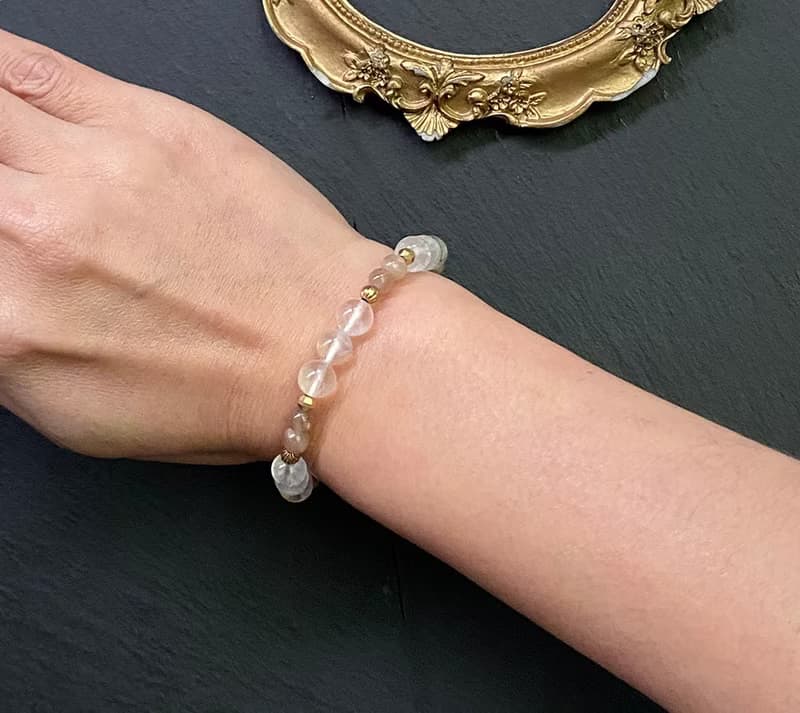 天使之翼 天然冰透藍針白水晶x骨幹太陽石黃銅手鍊