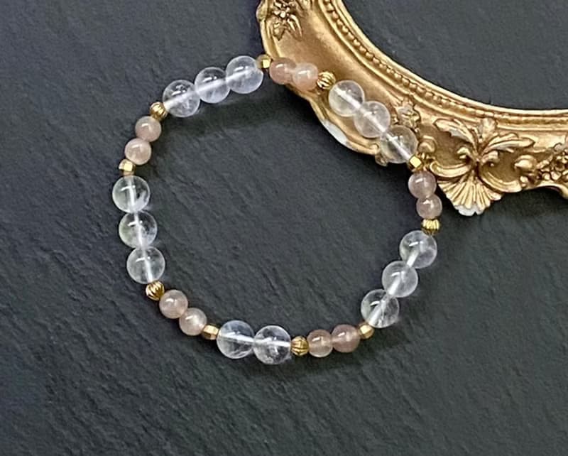 天使之翼 天然冰透藍針白水晶x骨幹太陽石黃銅手鍊