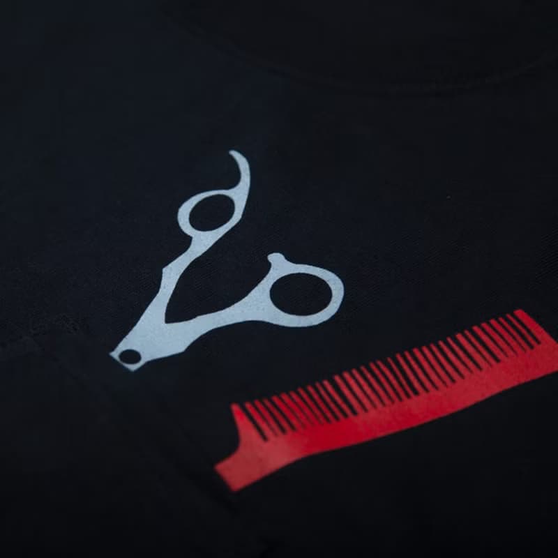 Hairdresser's scissors and comb pocket T-shirt Unisex S ~ XL size Tcollector