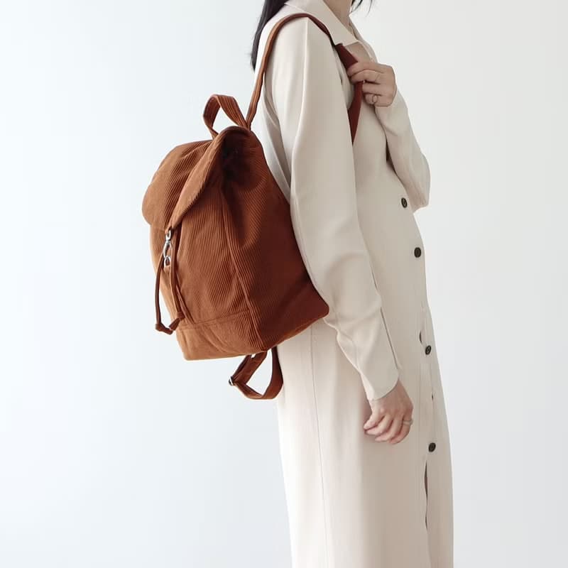 秋冬新品 燈芯絨大號後背包【焦糖】A4可放 休閒輕便 復古溫暖