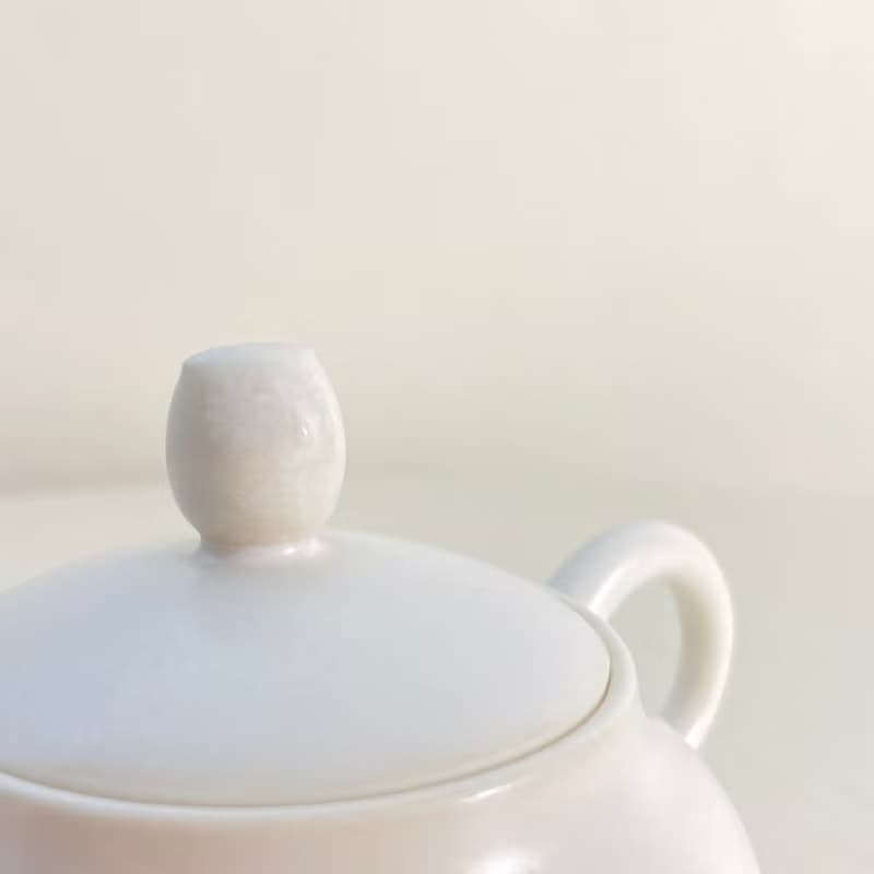【茶具】白瓷小茶壺100ml－迷你貓頭鷹