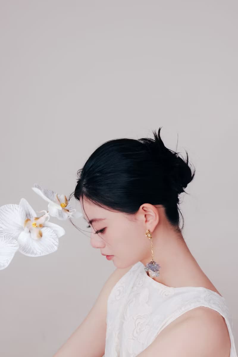 COR-DATE / 黑紫色花語 / 花束飄逸耳環