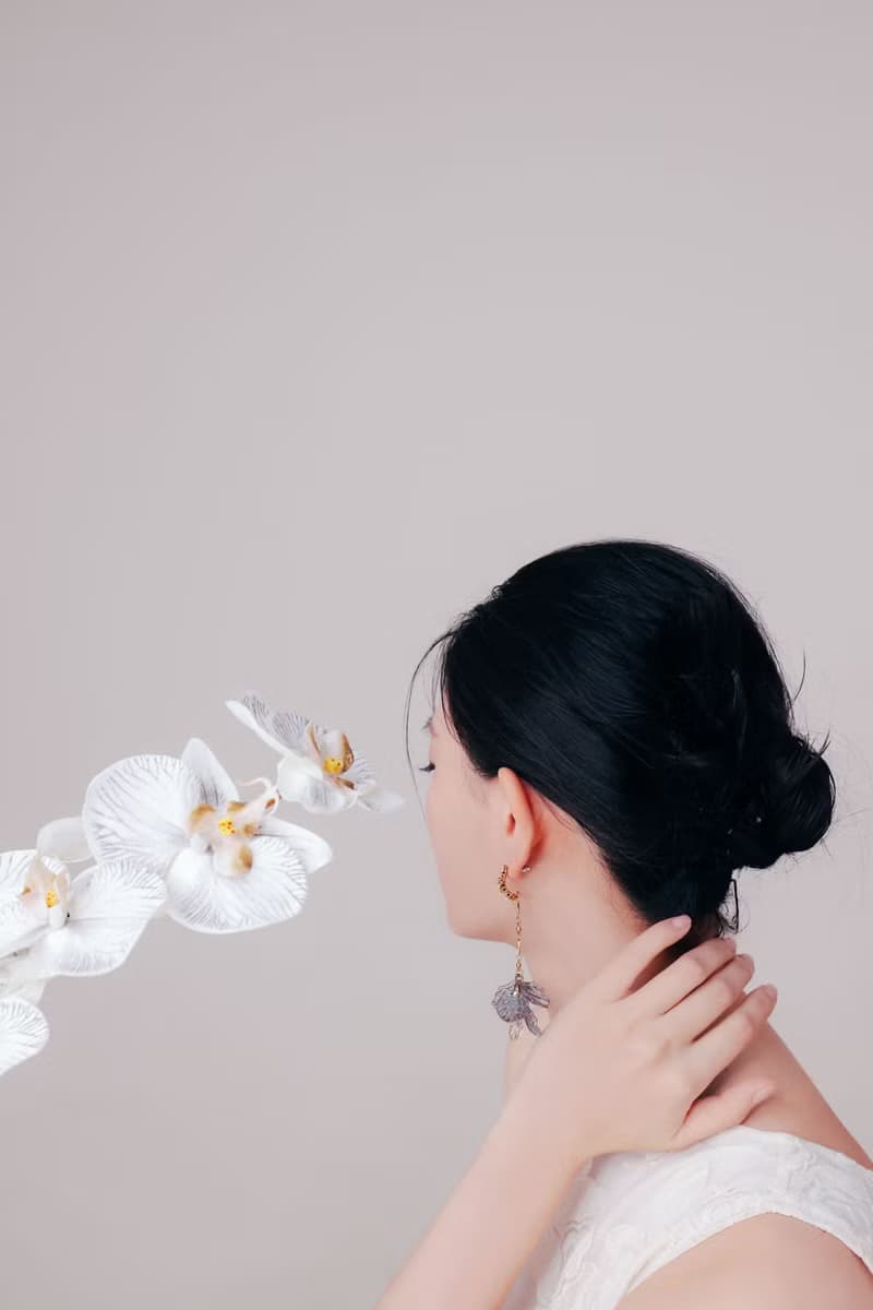 COR-DATE / 黑紫色花語 / 花束飄逸耳環