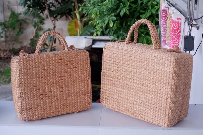 Travel bag Woven bag Water hyacinth woven bag