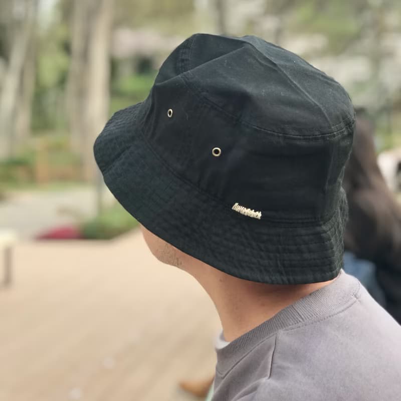 Hand embroidery / Cotton Hat / black / unisex
