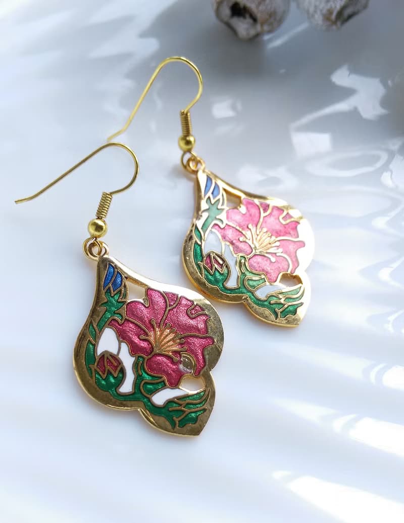【西洋古董飾品 】景泰藍 花形 紅色花卉 耳勾針 針式耳環