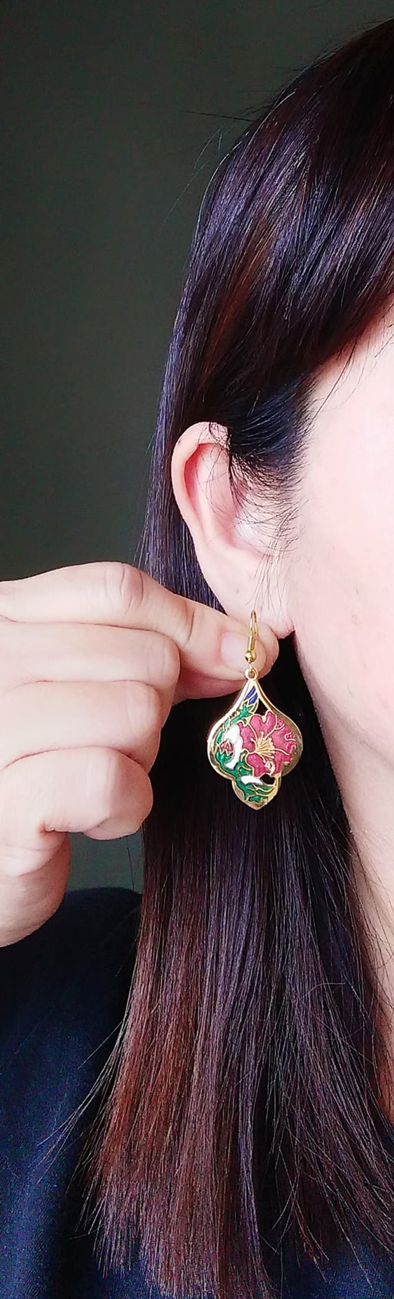 【西洋古董飾品 】景泰藍 花形 紅色花卉 耳勾針 針式耳環