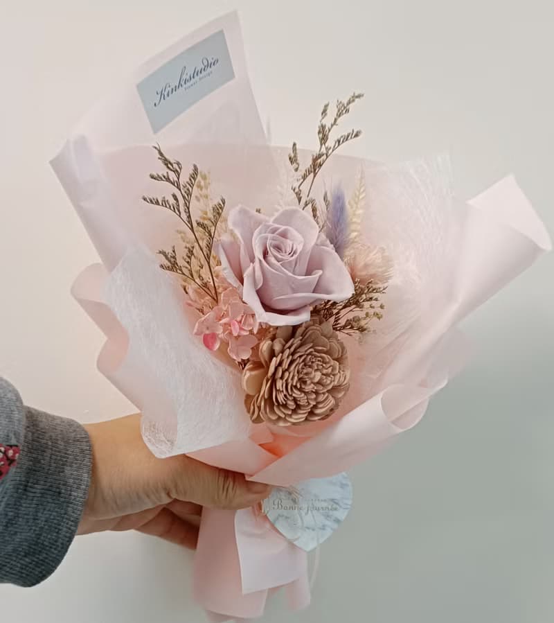節奶茶莫蘭迪粉玫瑰永生花束 求婚告白捧花外拍週年教師節生日禮