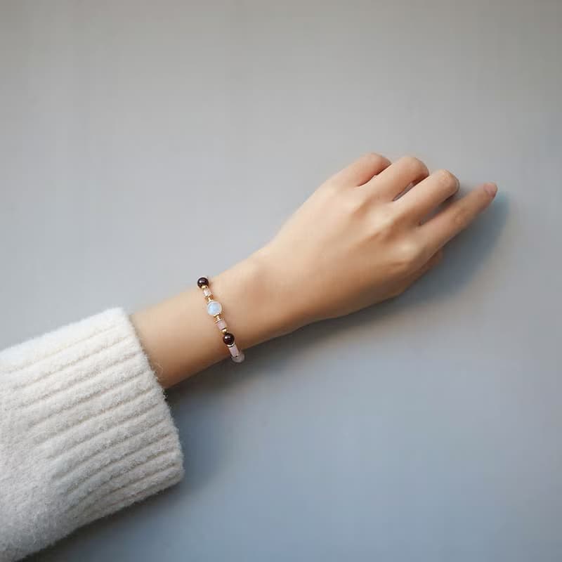 願望之月 | A01月光石粉晶石榴石水晶手鍊